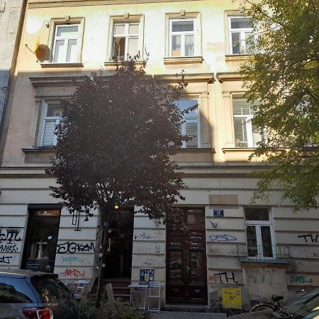 Апартаменты Baza Wypadowa Krakow Kazimierz Экстерьер фото